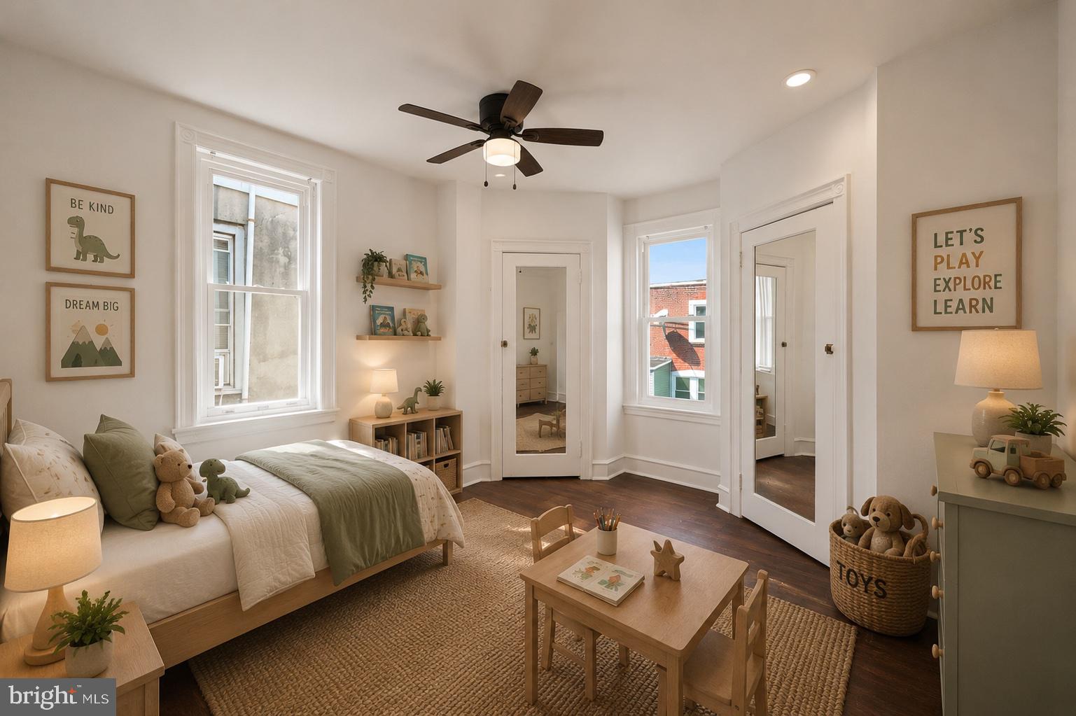 LOGAN - Residential