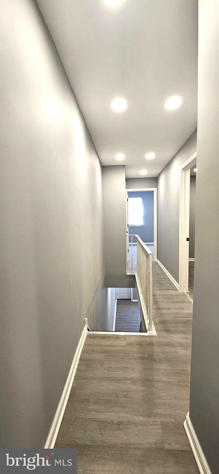 KENSINGTON - Residential