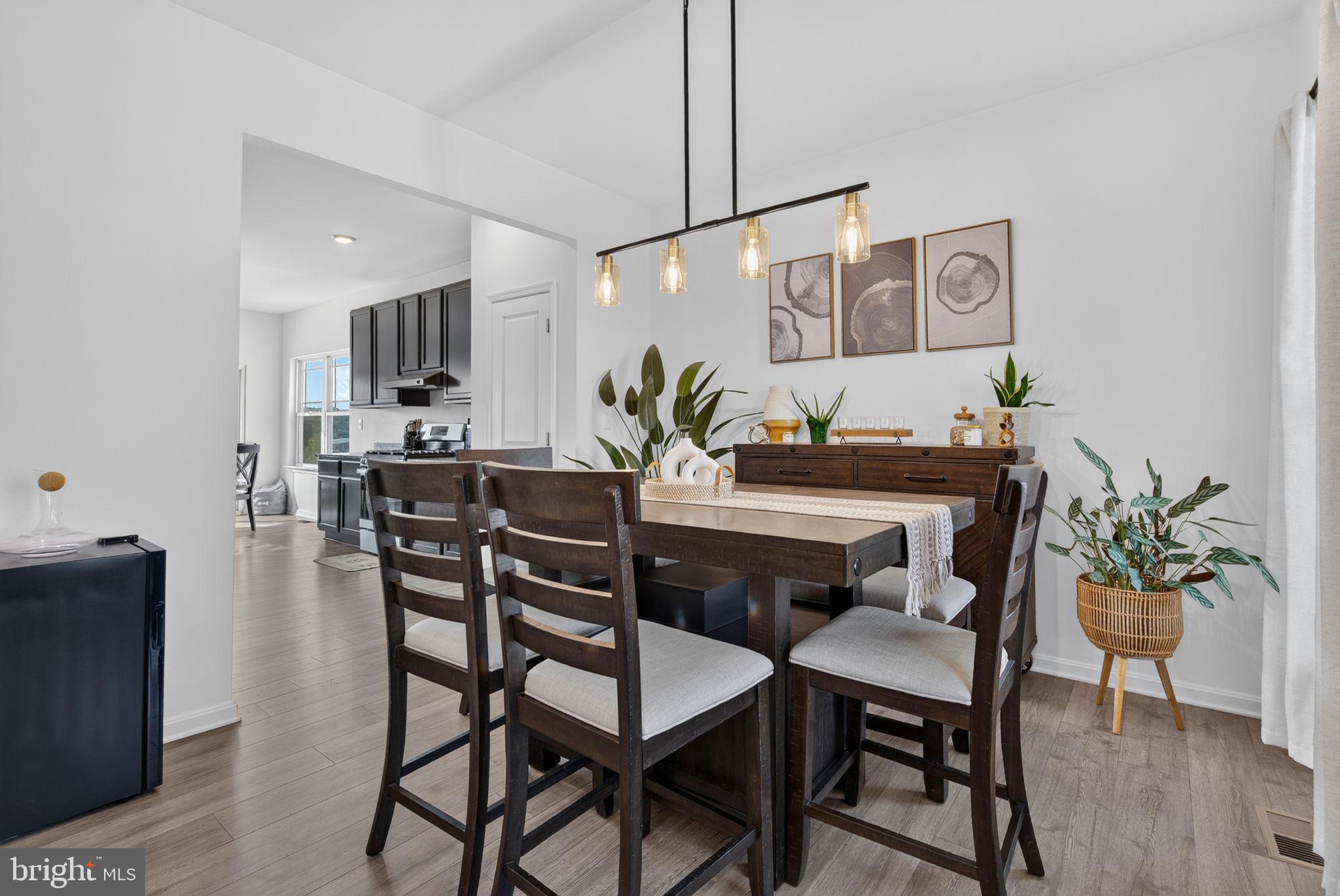 LEXINGTON ESTATES - Residential