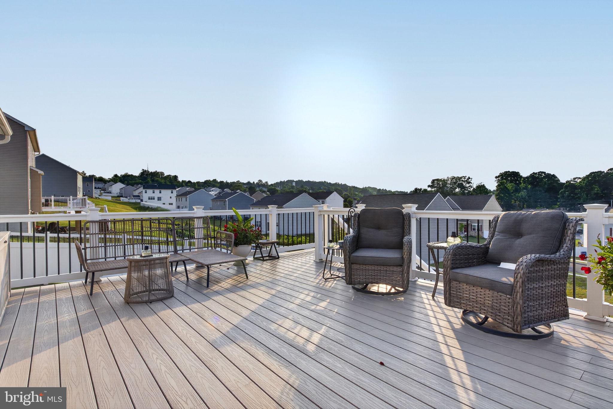 LEXINGTON ESTATES - Residential