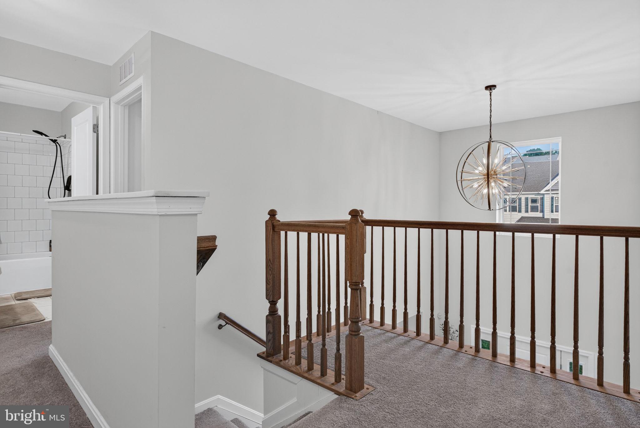 LEXINGTON ESTATES - Residential