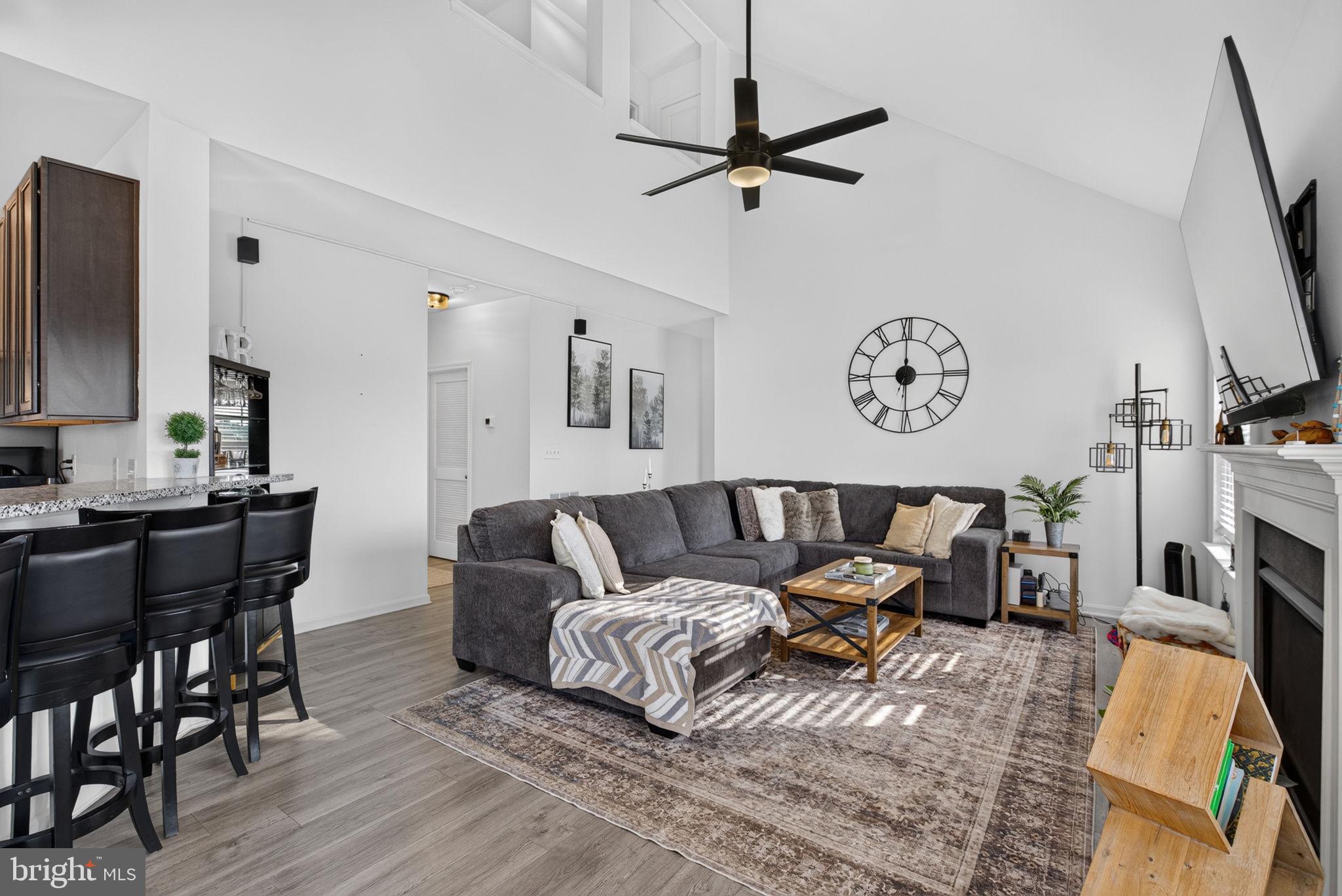 LEXINGTON ESTATES - Residential