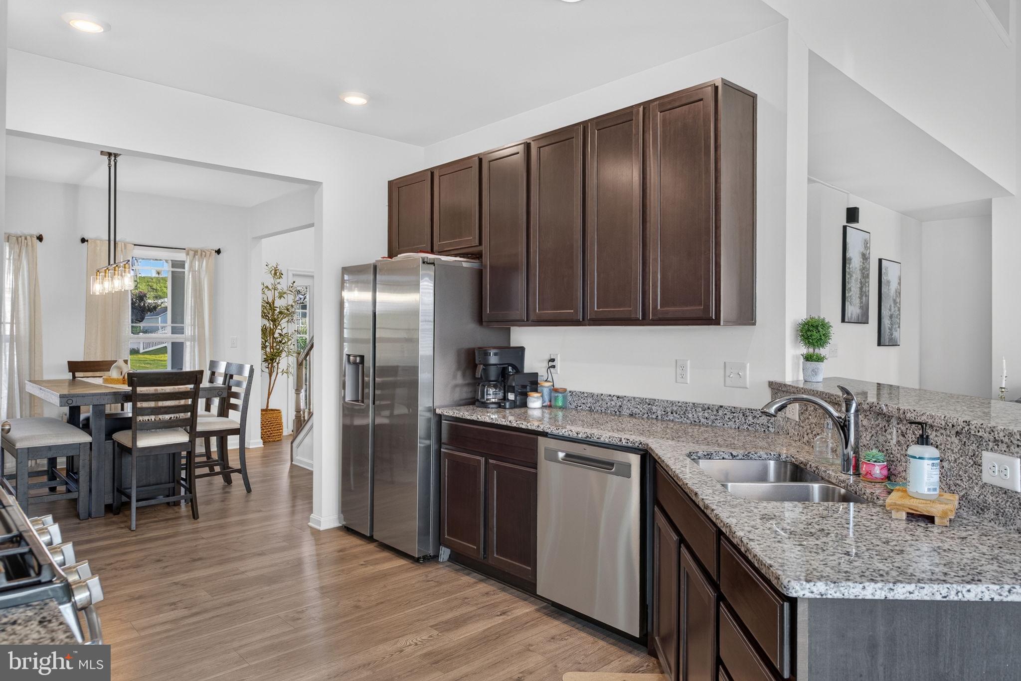 LEXINGTON ESTATES - Residential