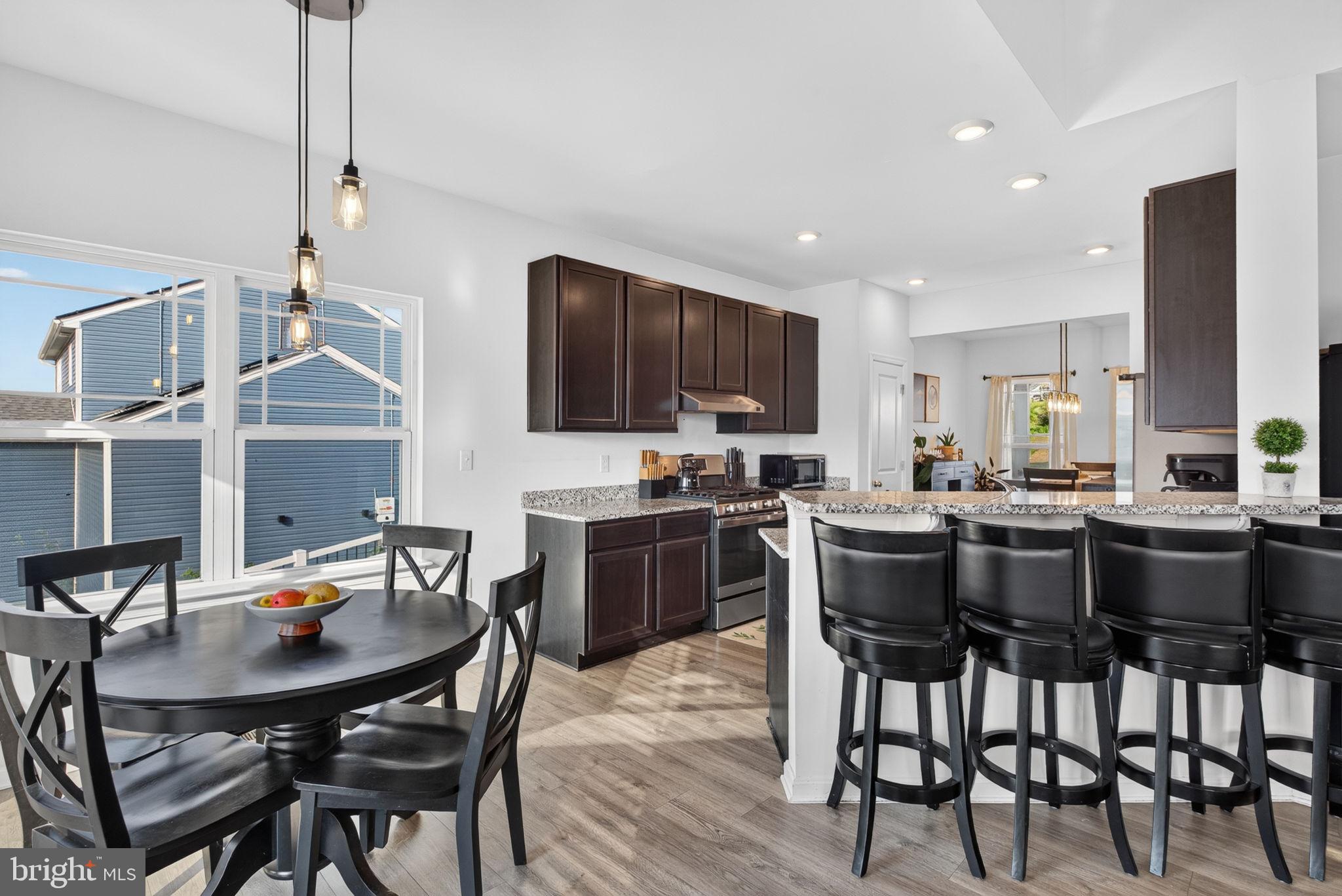 LEXINGTON ESTATES - Residential