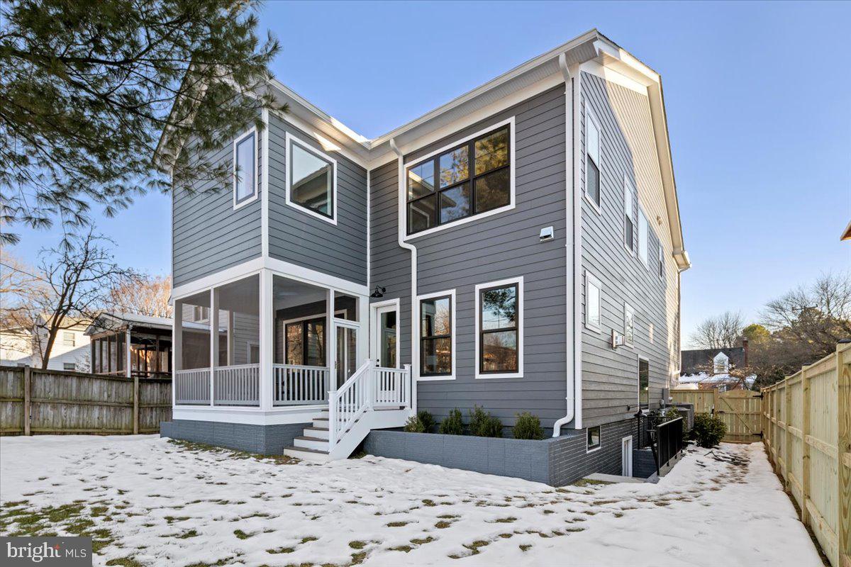 WAYCROFT - WOODLAWN - Residential