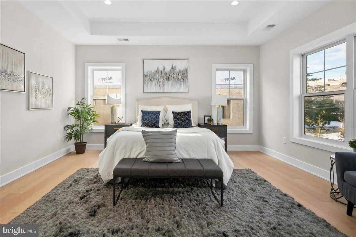 WAYCROFT - WOODLAWN - Residential