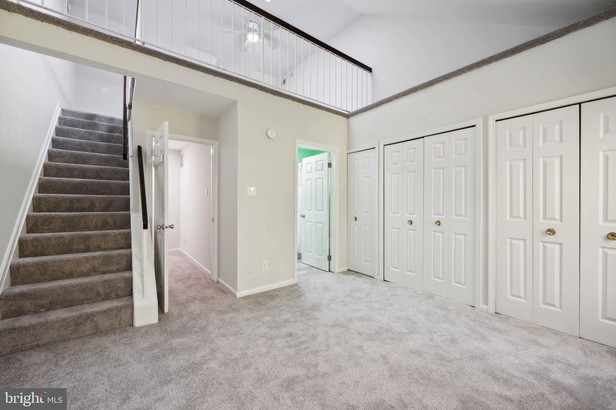 GREENCASTLE MANOR - Residential