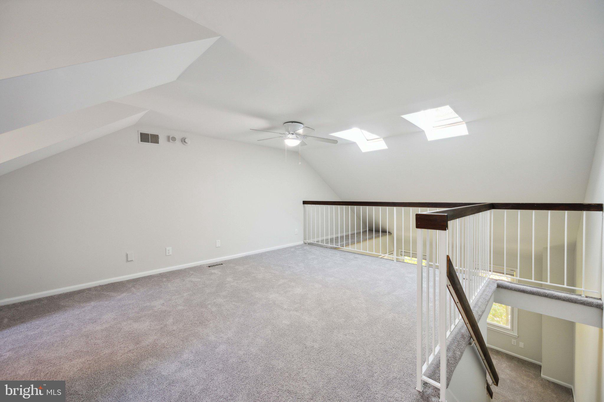 GREENCASTLE MANOR - Residential