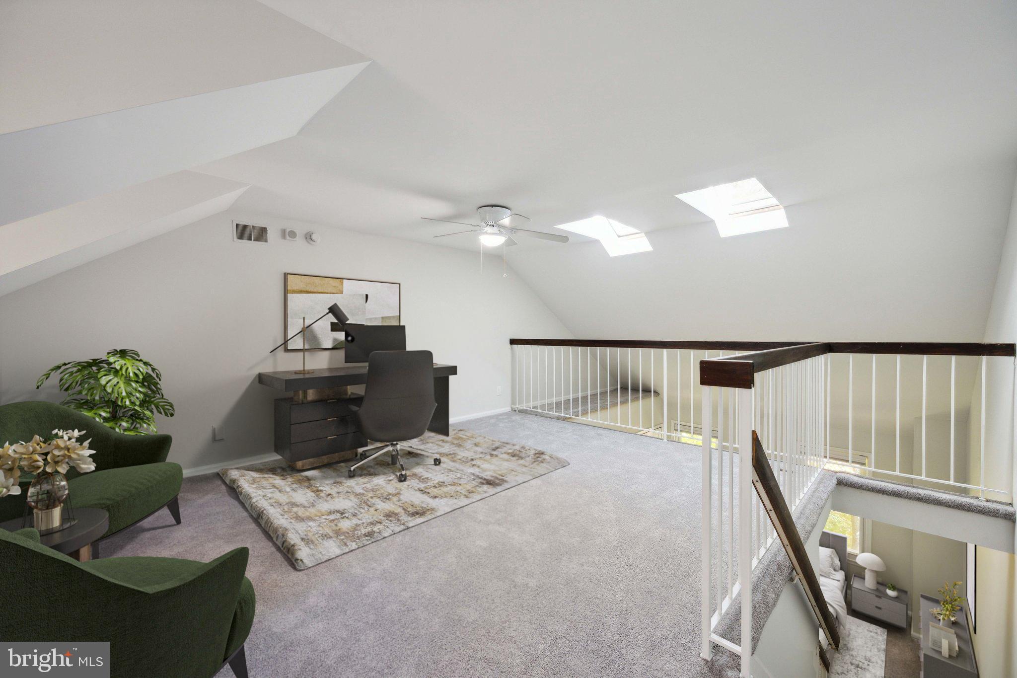 GREENCASTLE MANOR - Residential