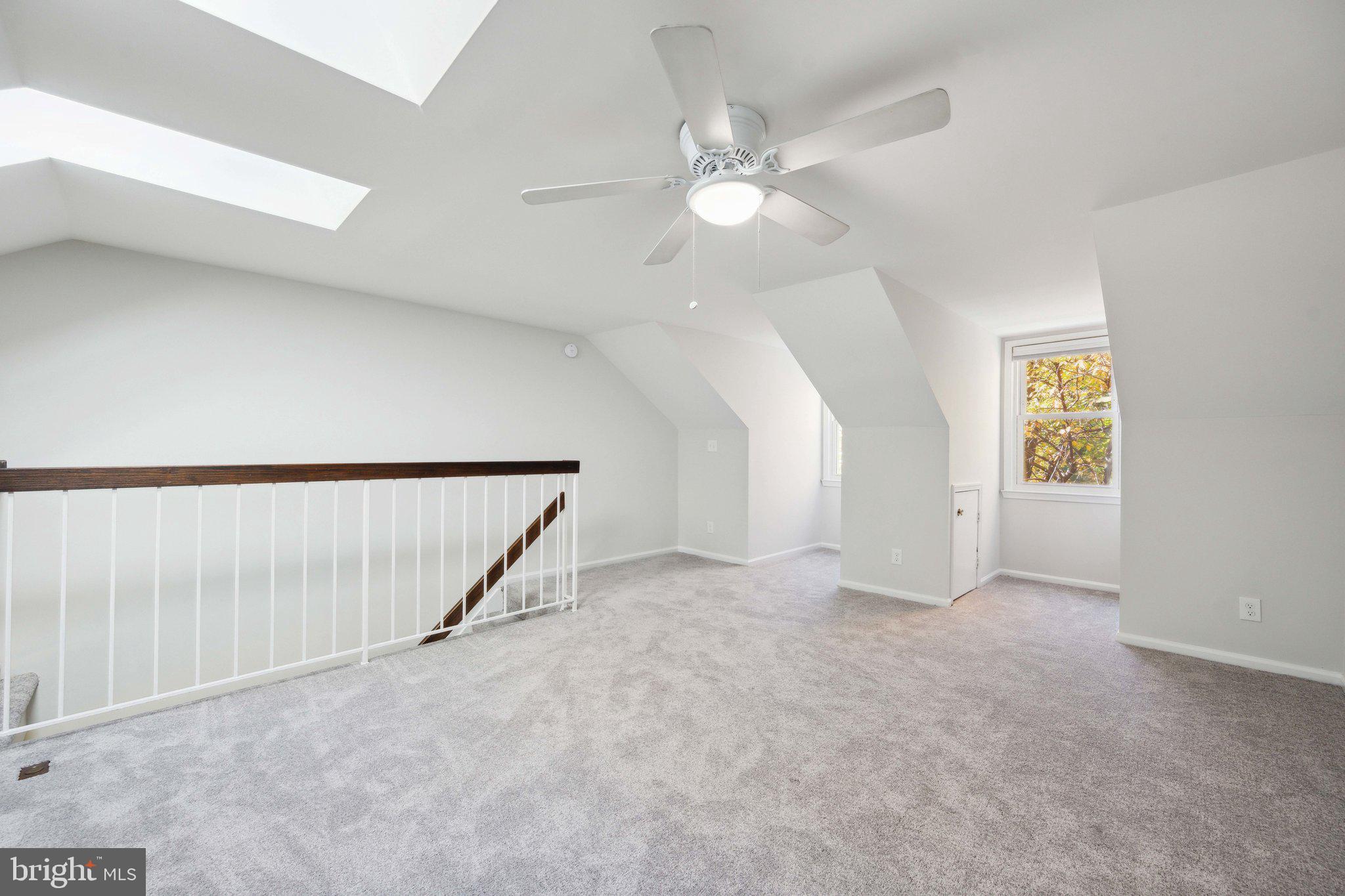 GREENCASTLE MANOR - Residential