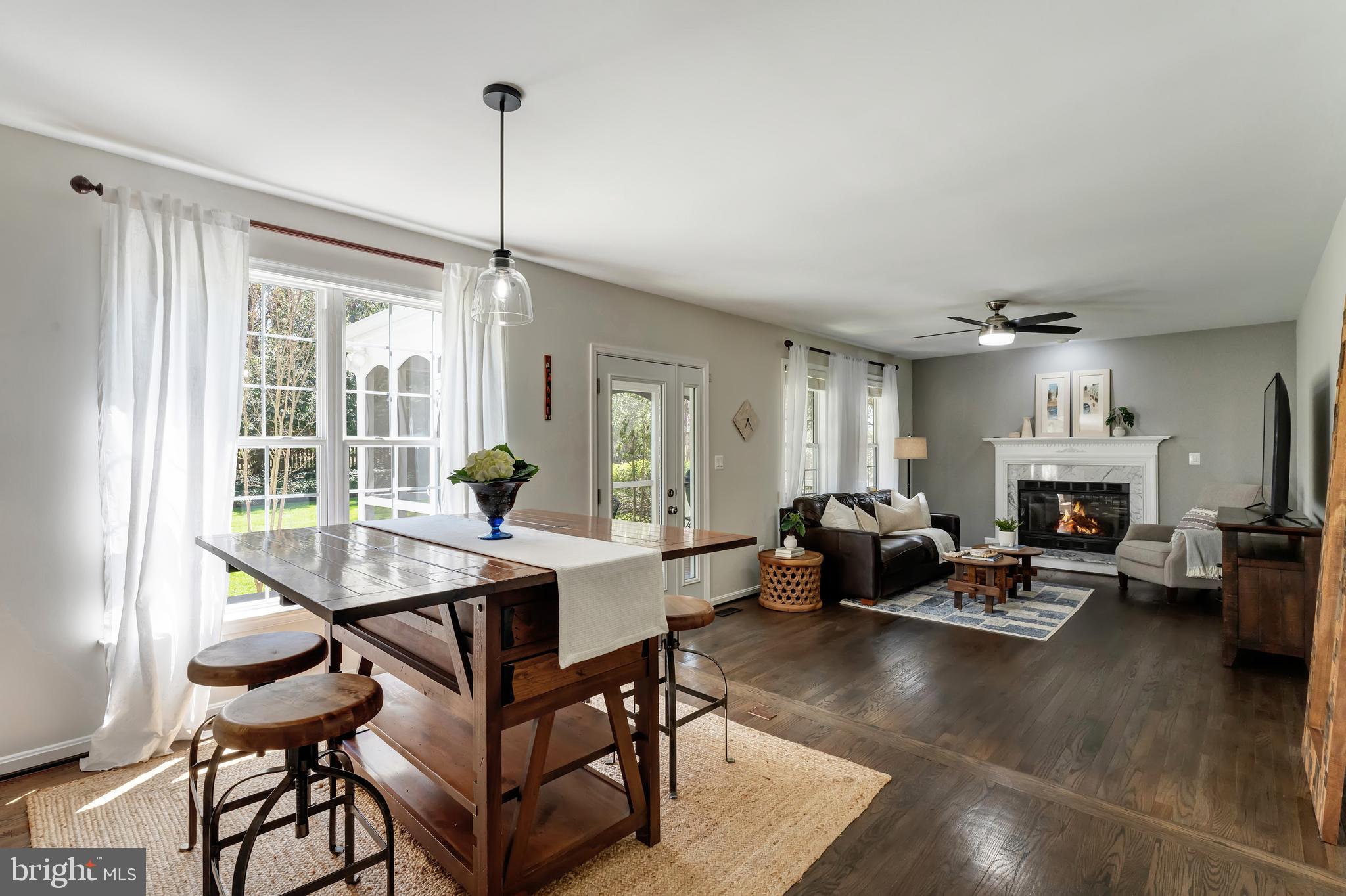 MEADOW HALL - Residential