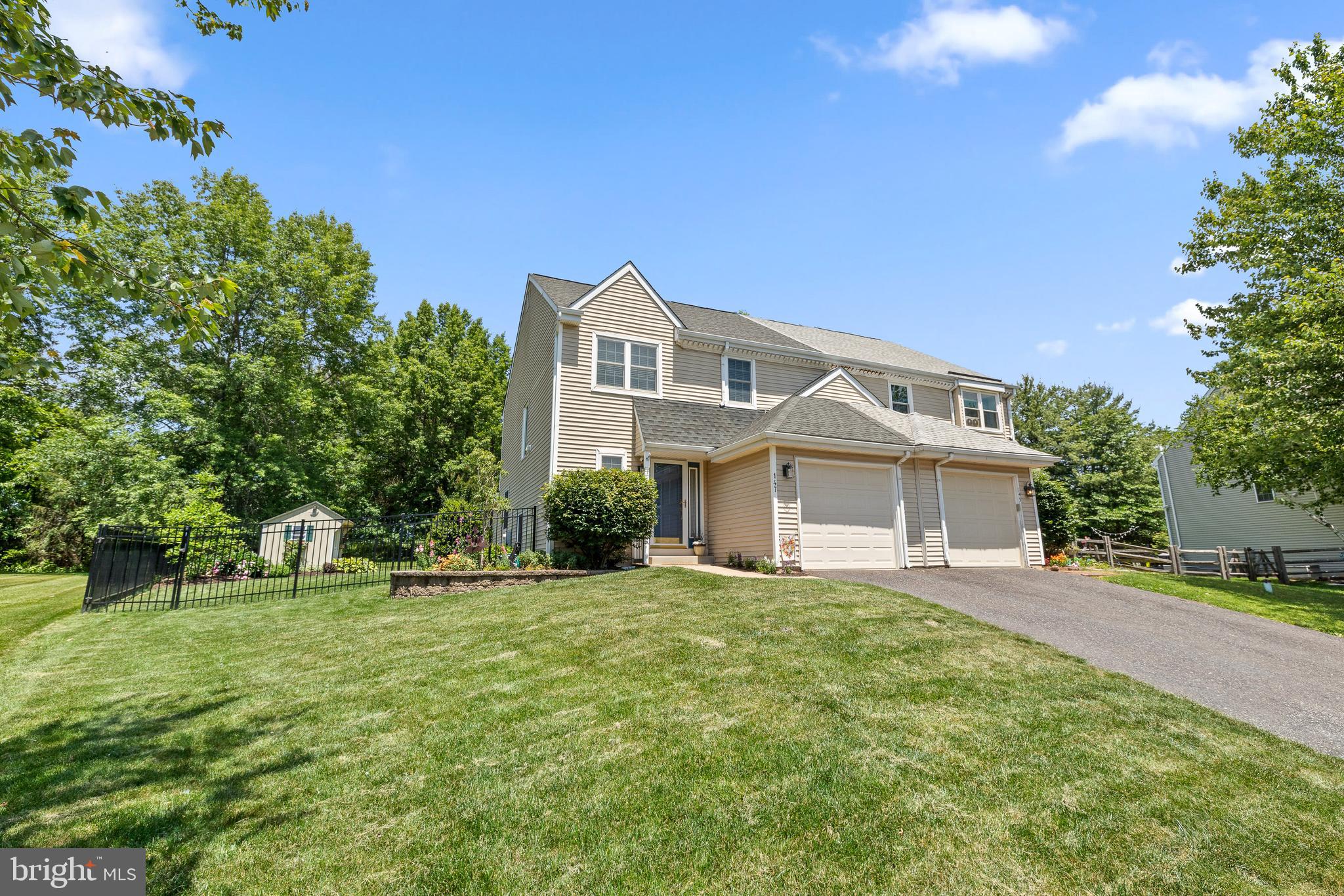 HERITAGE RIDGE - Residential
