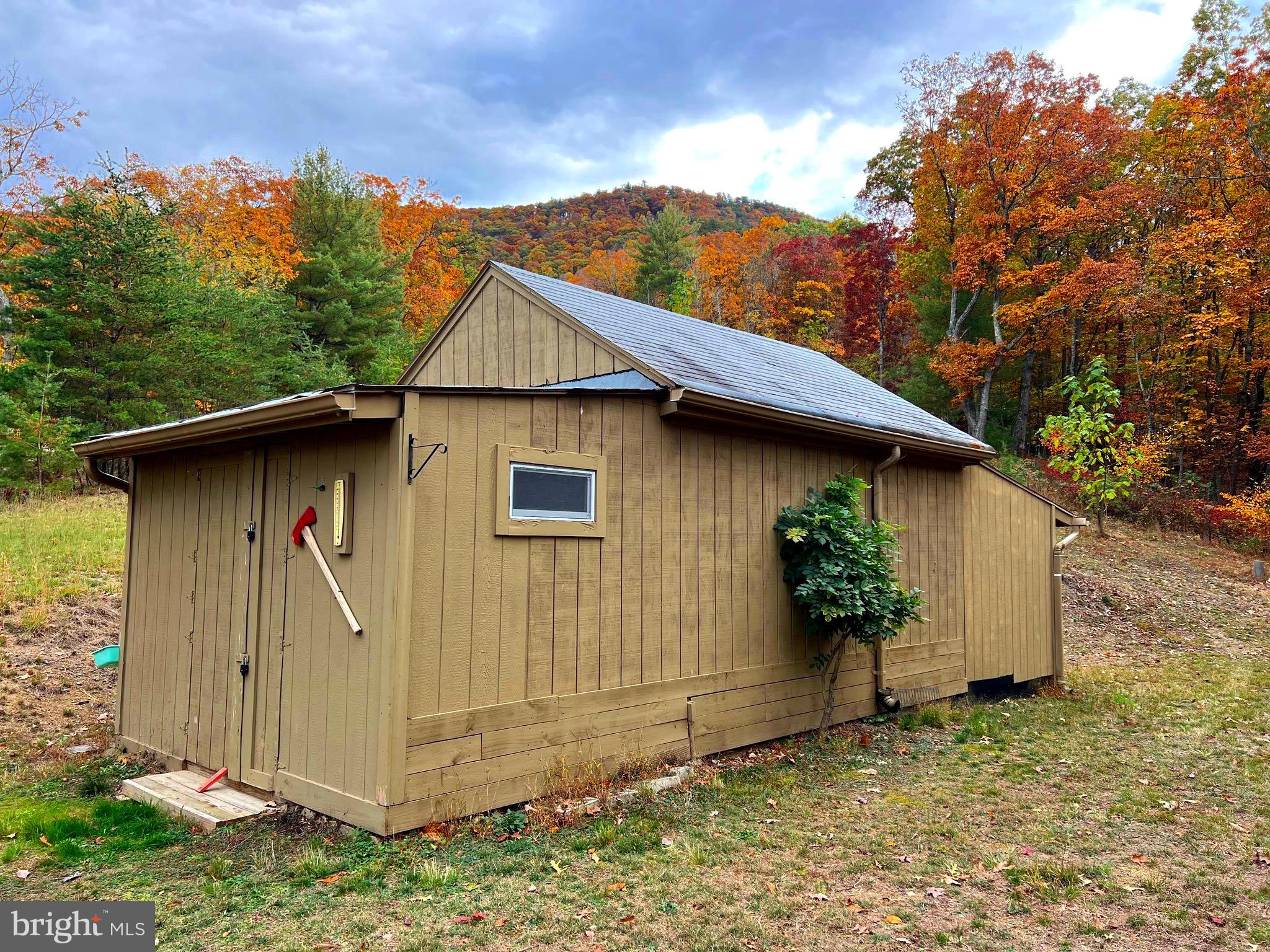 POTOMAV VALLEY OVERLOOK - Land