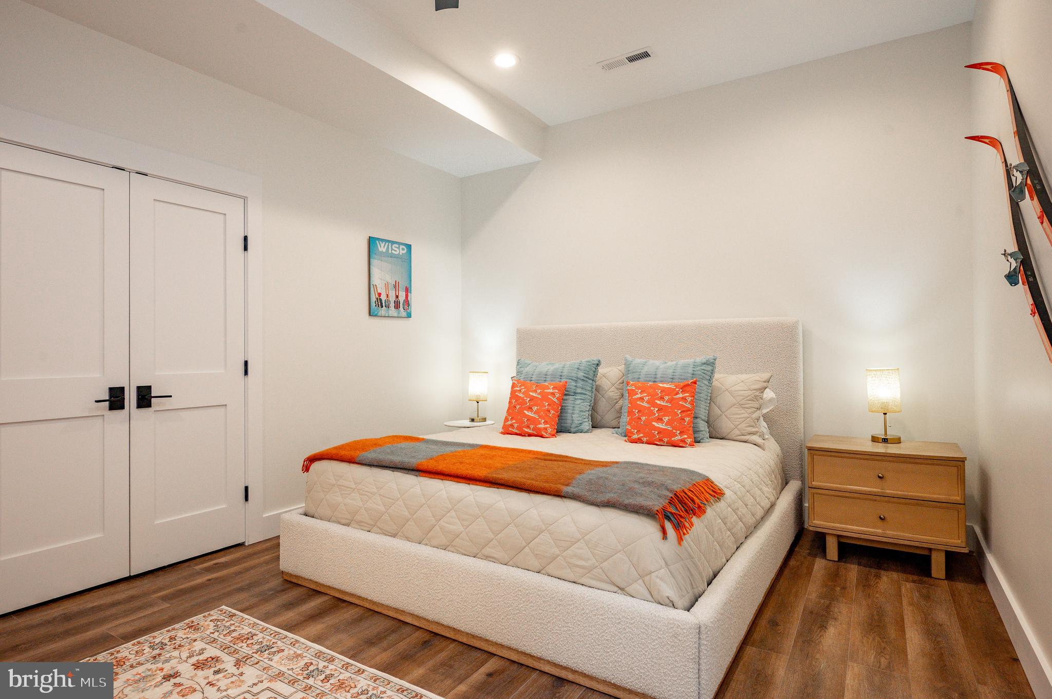 LODESTONE SUB - Residential