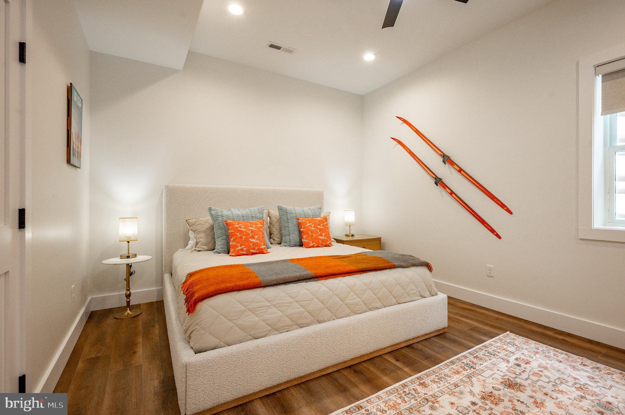 LODESTONE SUB - Residential