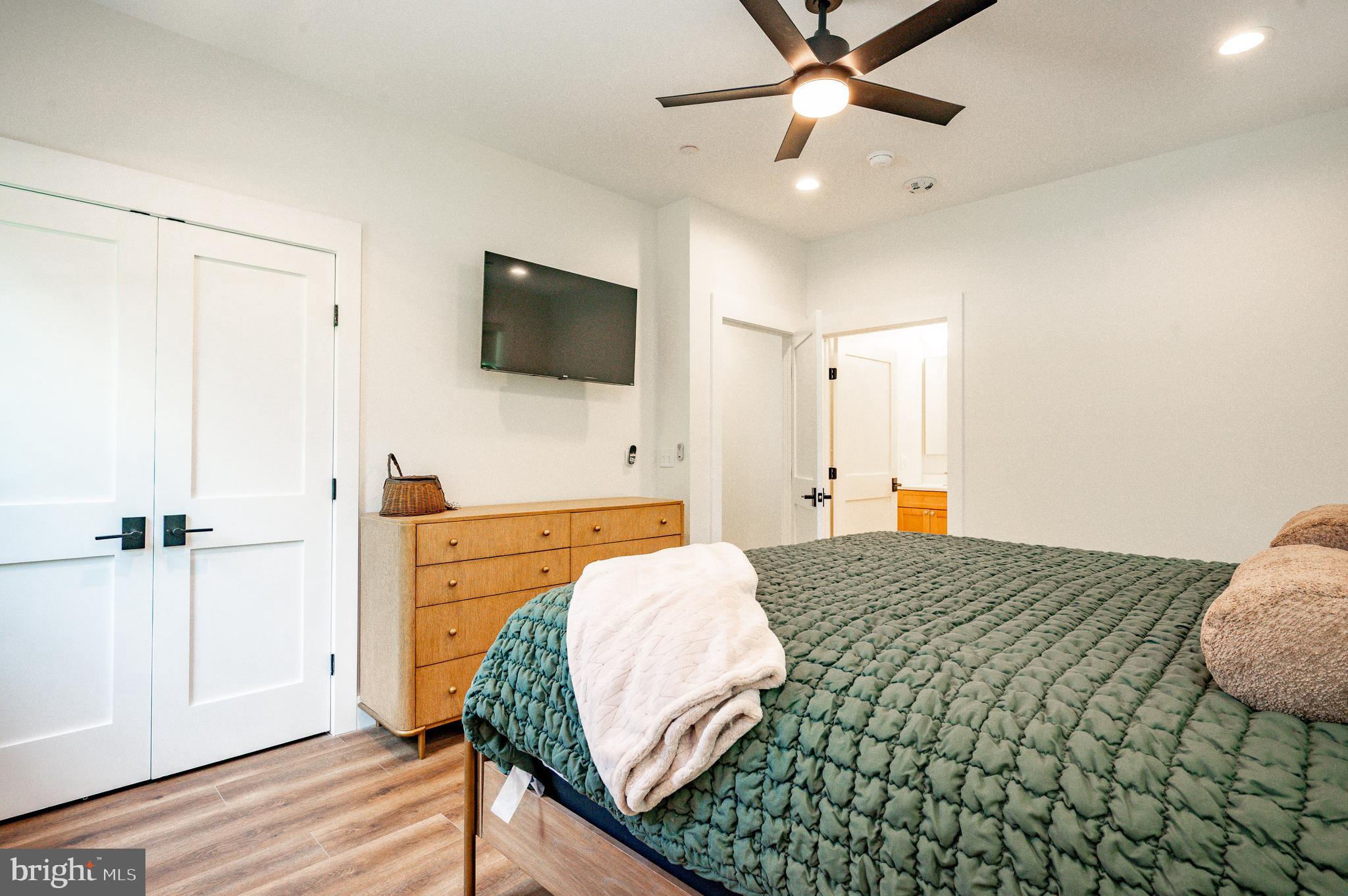 LODESTONE SUB - Residential