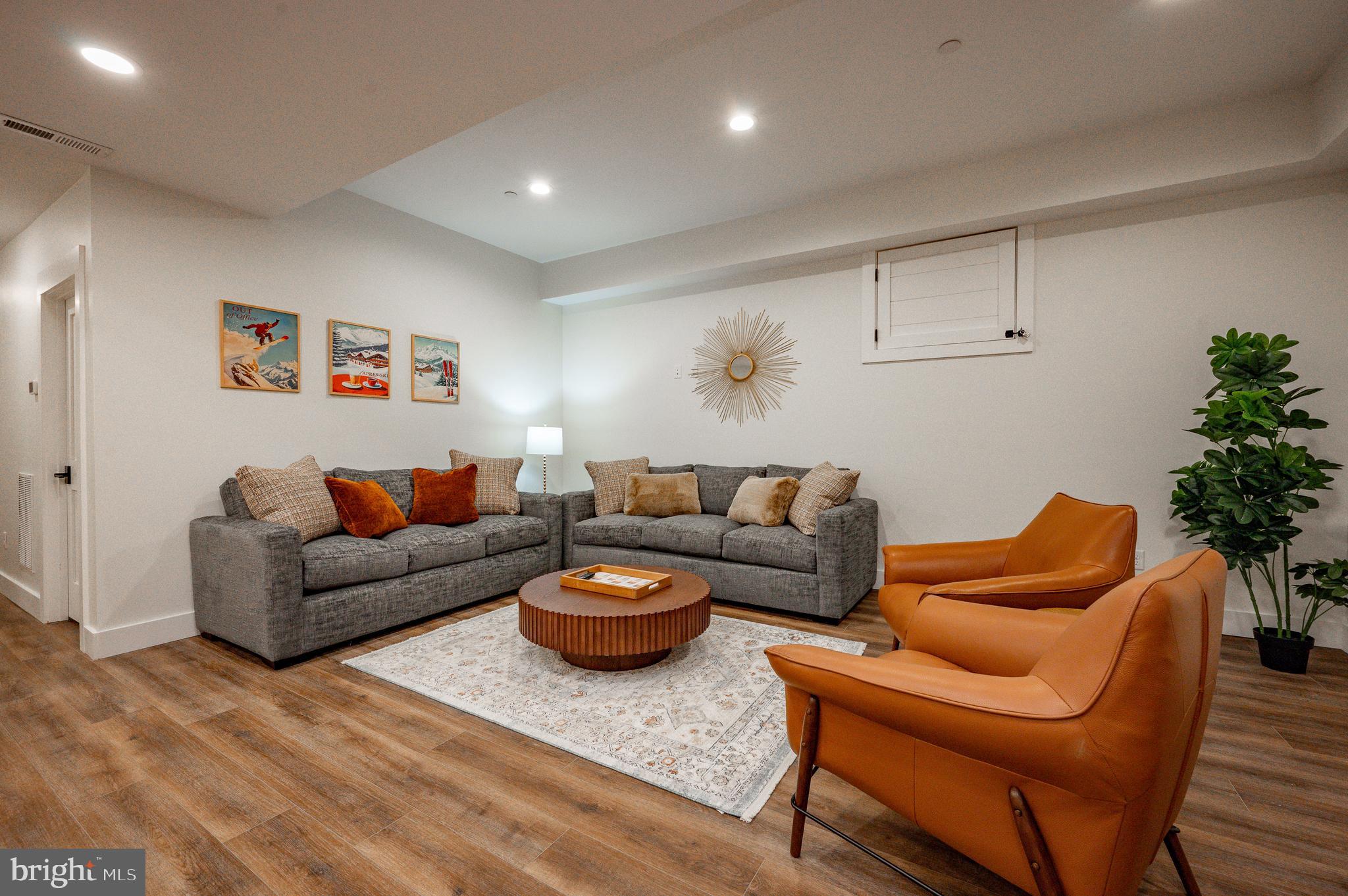 LODESTONE SUB - Residential