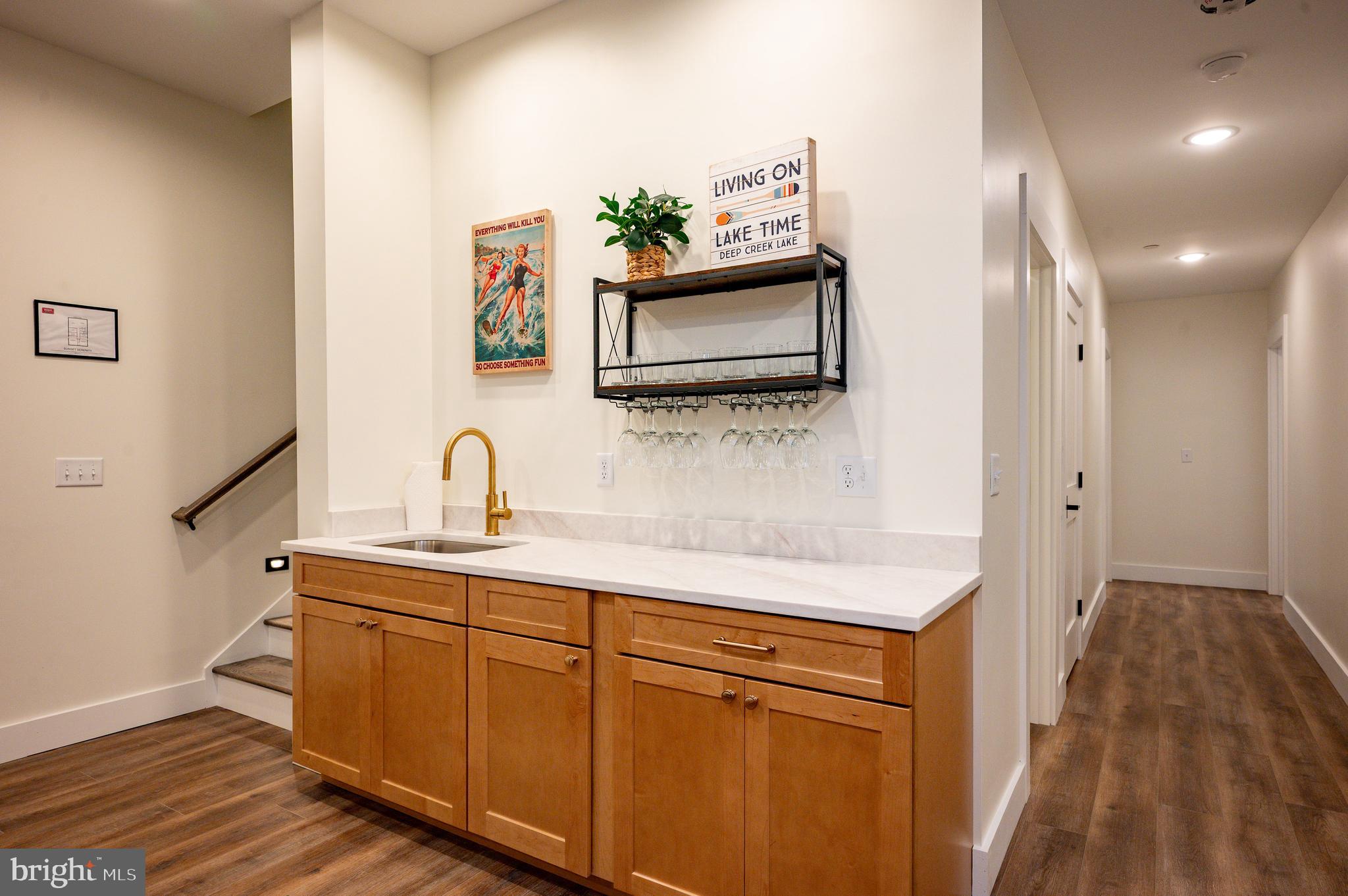 LODESTONE SUB - Residential