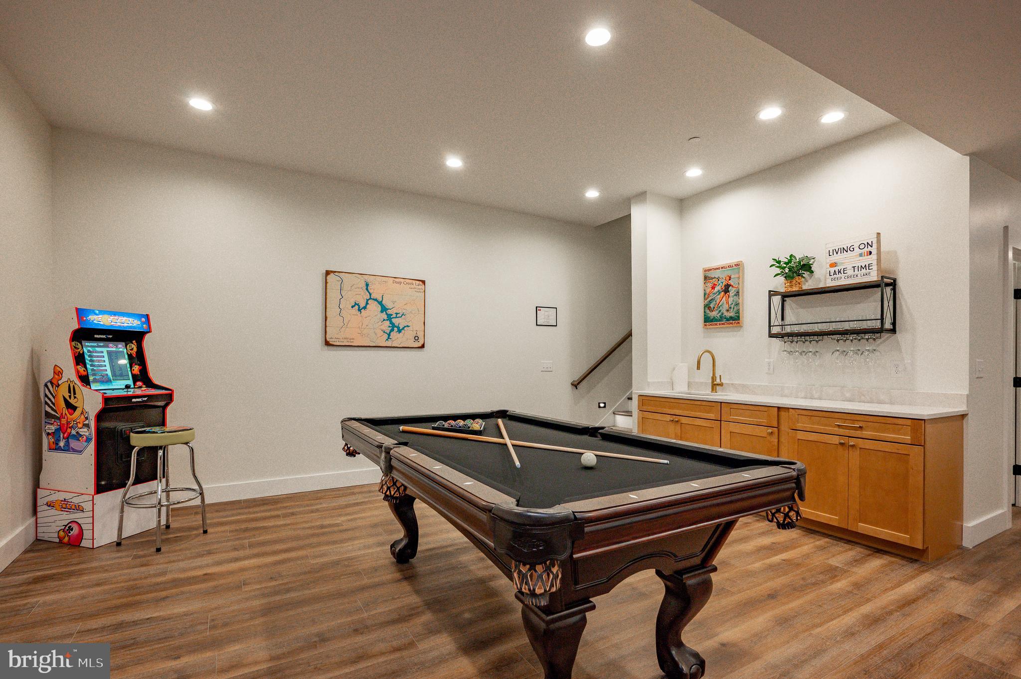 LODESTONE SUB - Residential