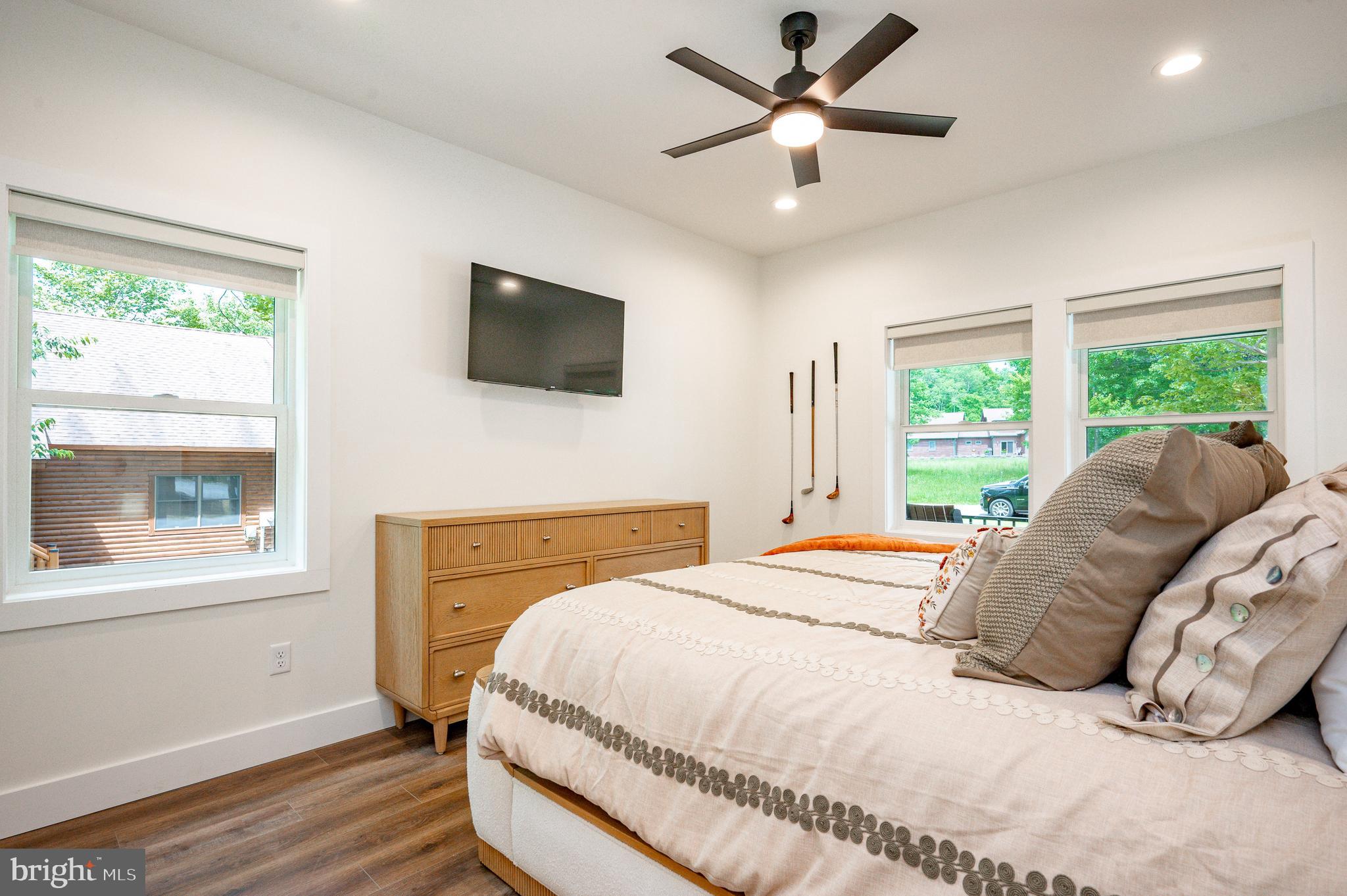 LODESTONE SUB - Residential