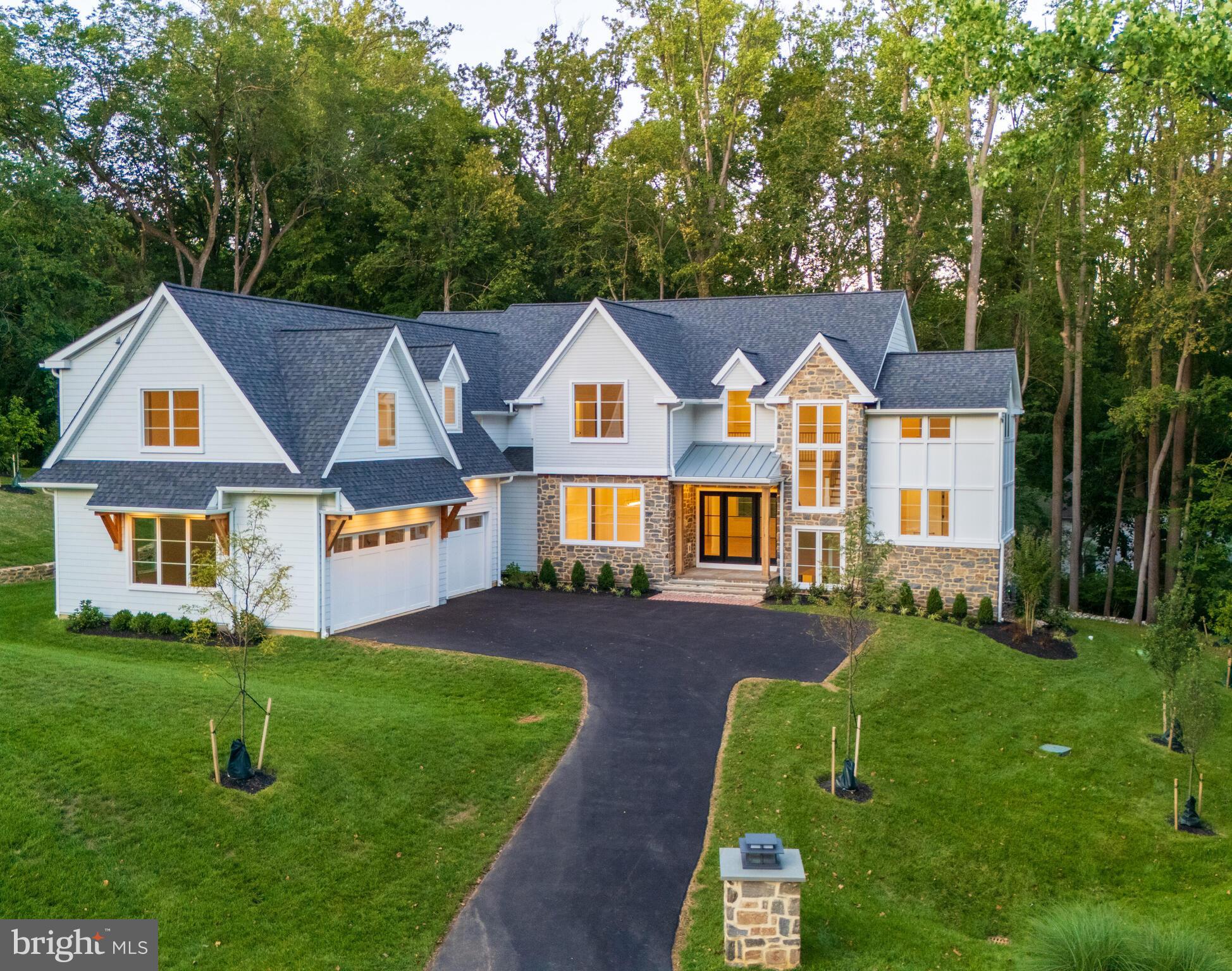 SANDRINGHAM - Residential