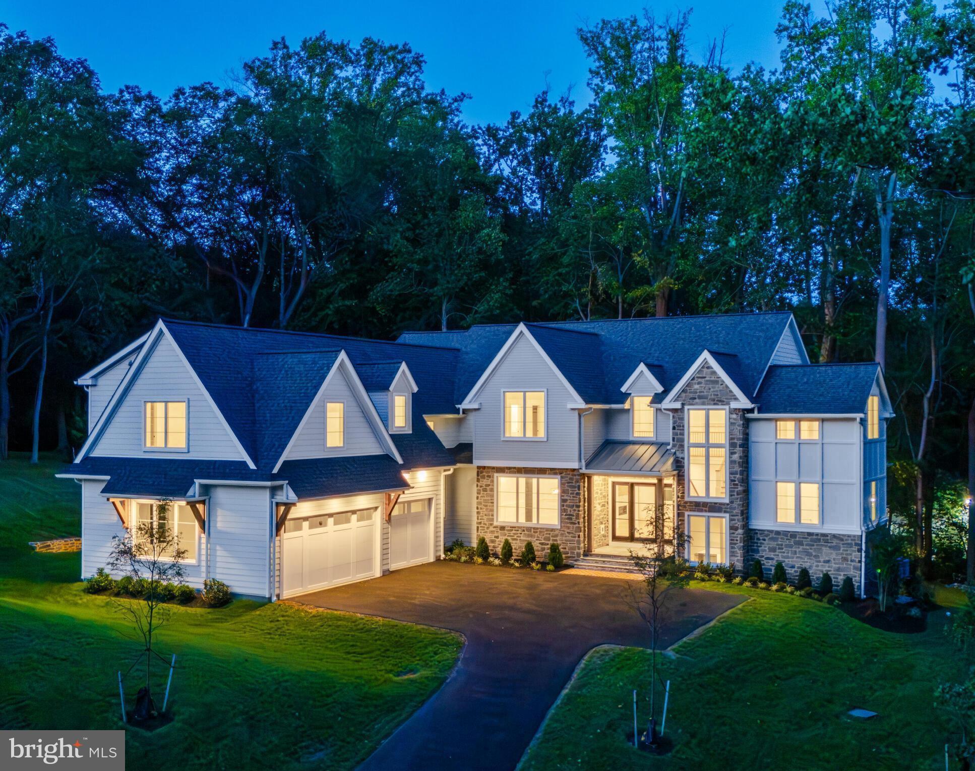 SANDRINGHAM - Residential