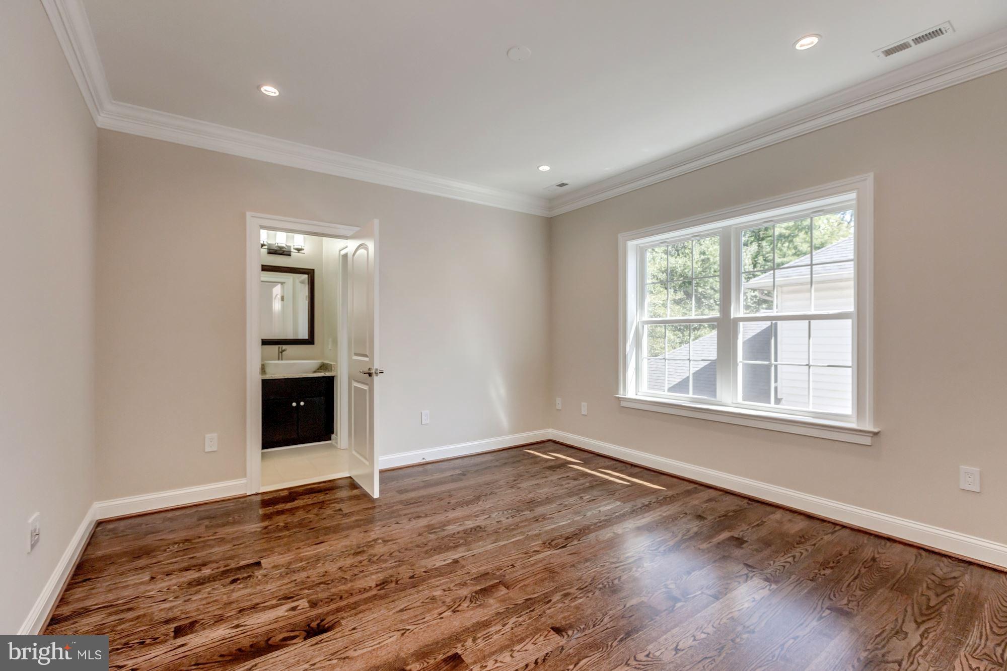 CHESTERFIELD - Residential