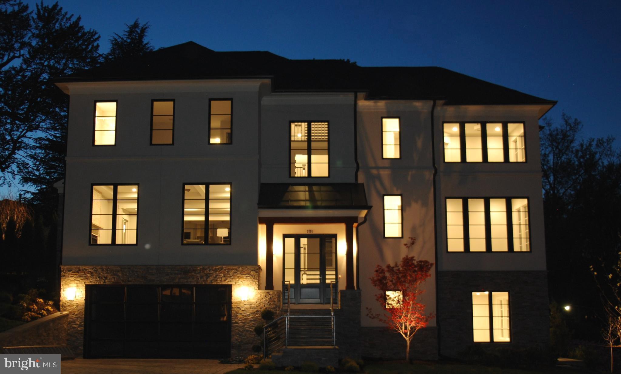 RIVERCREST - Residential