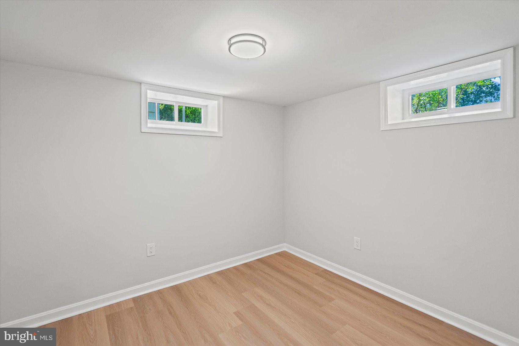 PARKVILLE - Residential
