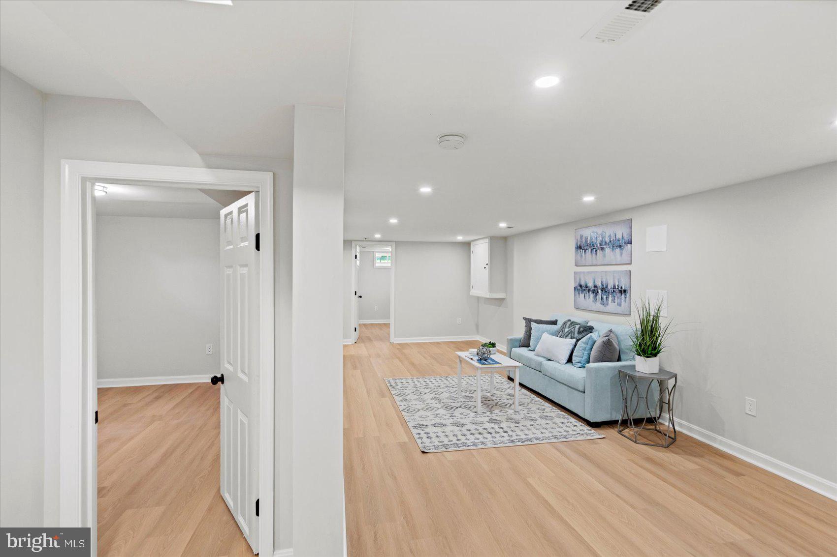 PARKVILLE - Residential