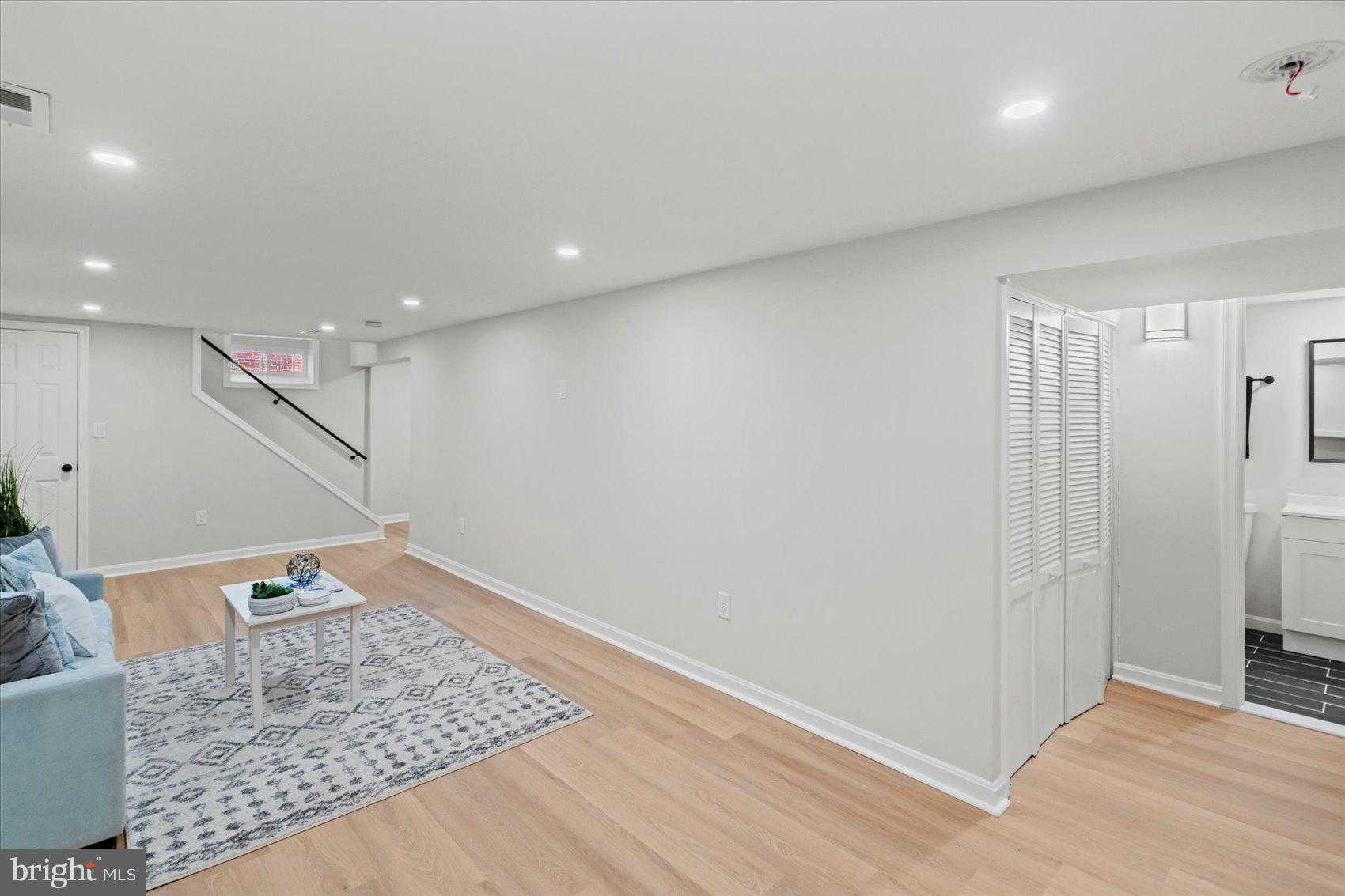 PARKVILLE - Residential