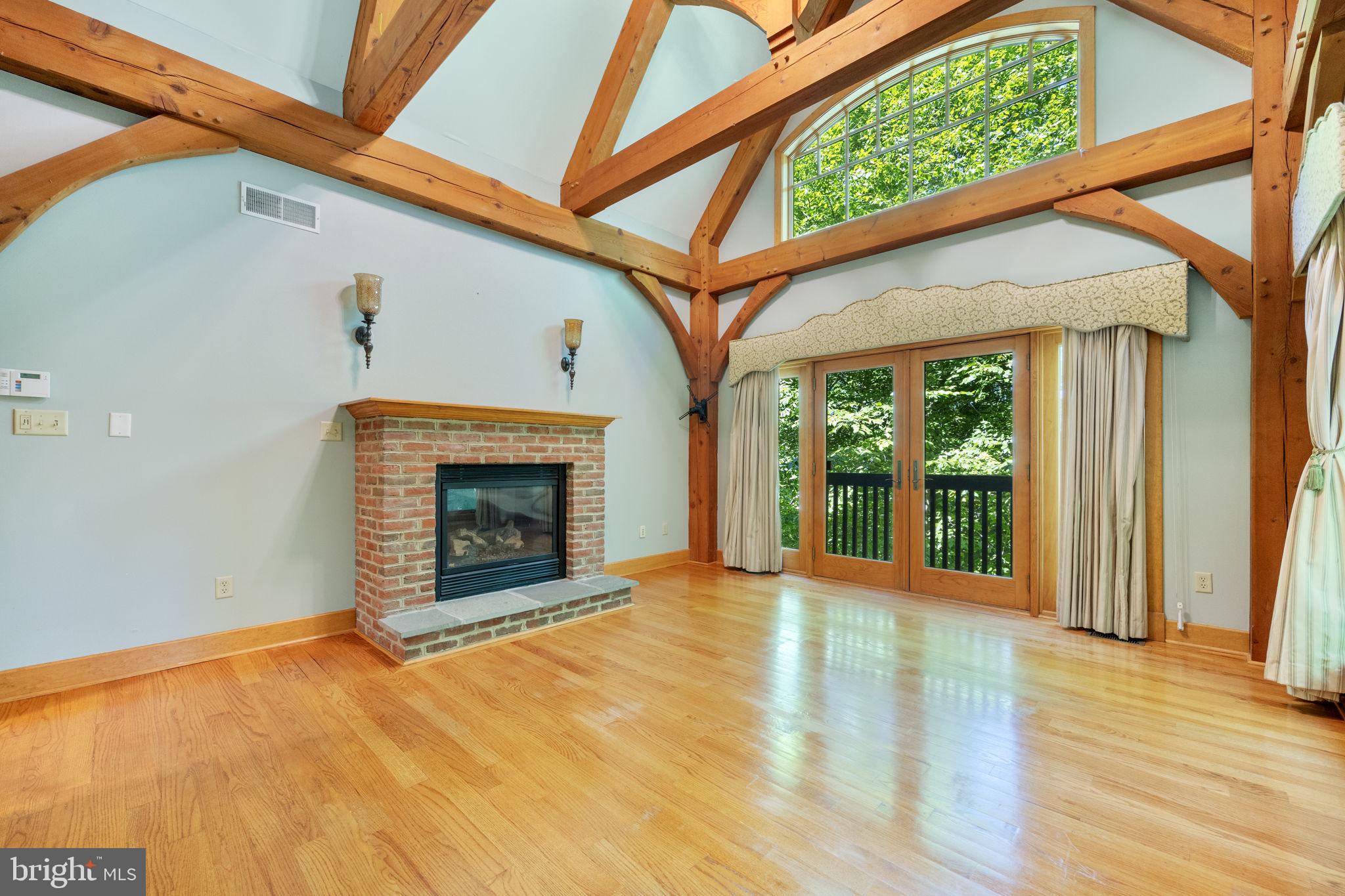 GLEN BROOK WOODS - Residential