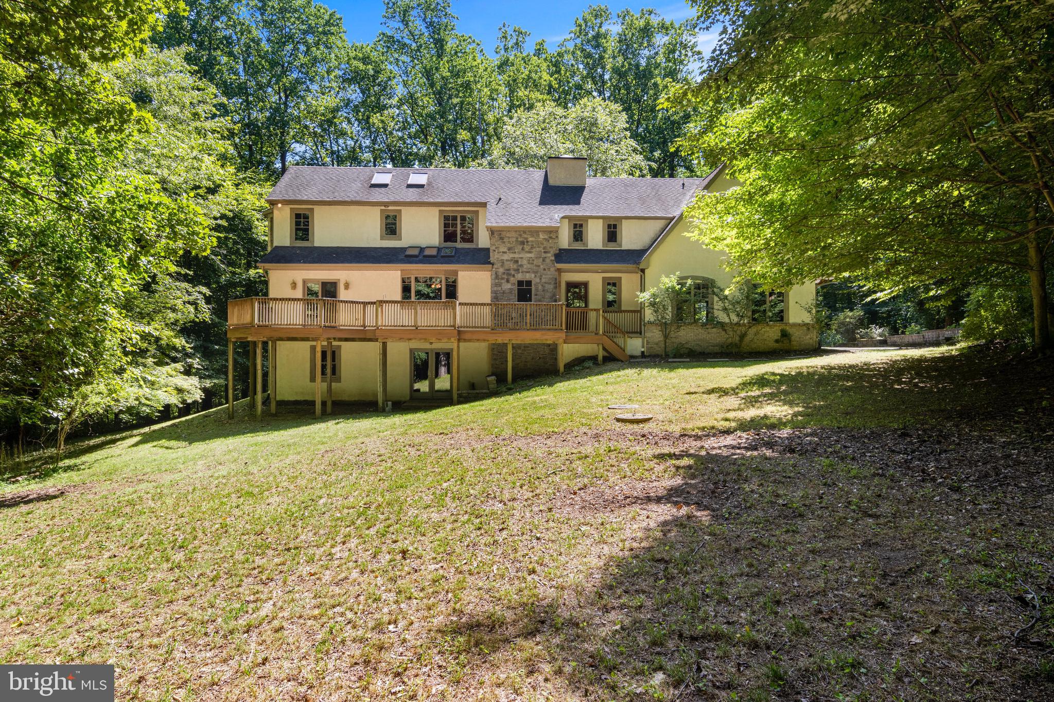 GLEN BROOK WOODS - Residential