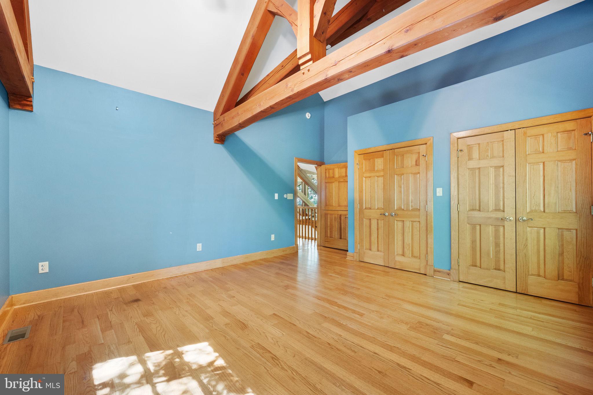 GLEN BROOK WOODS - Residential