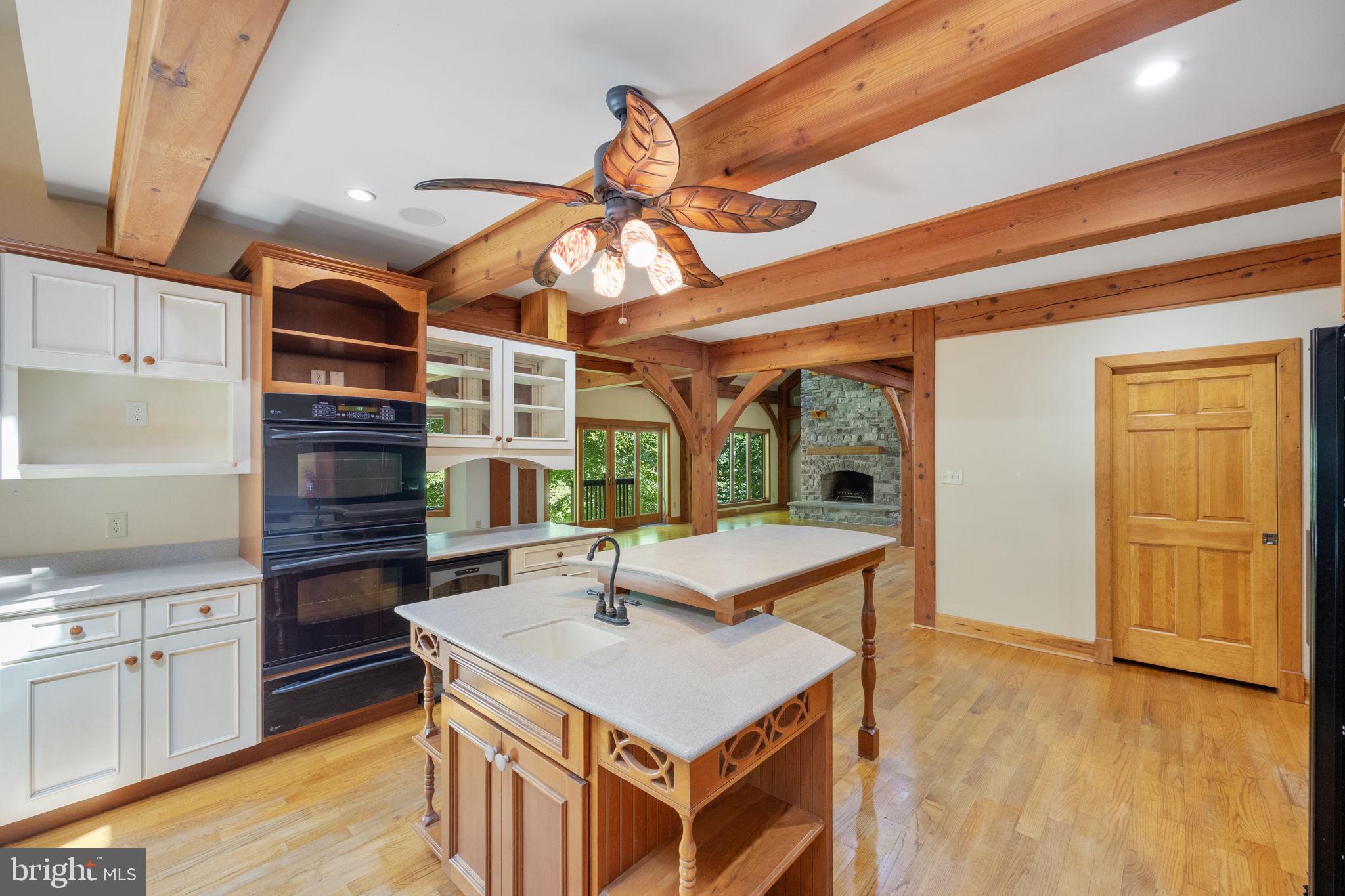 GLEN BROOK WOODS - Residential