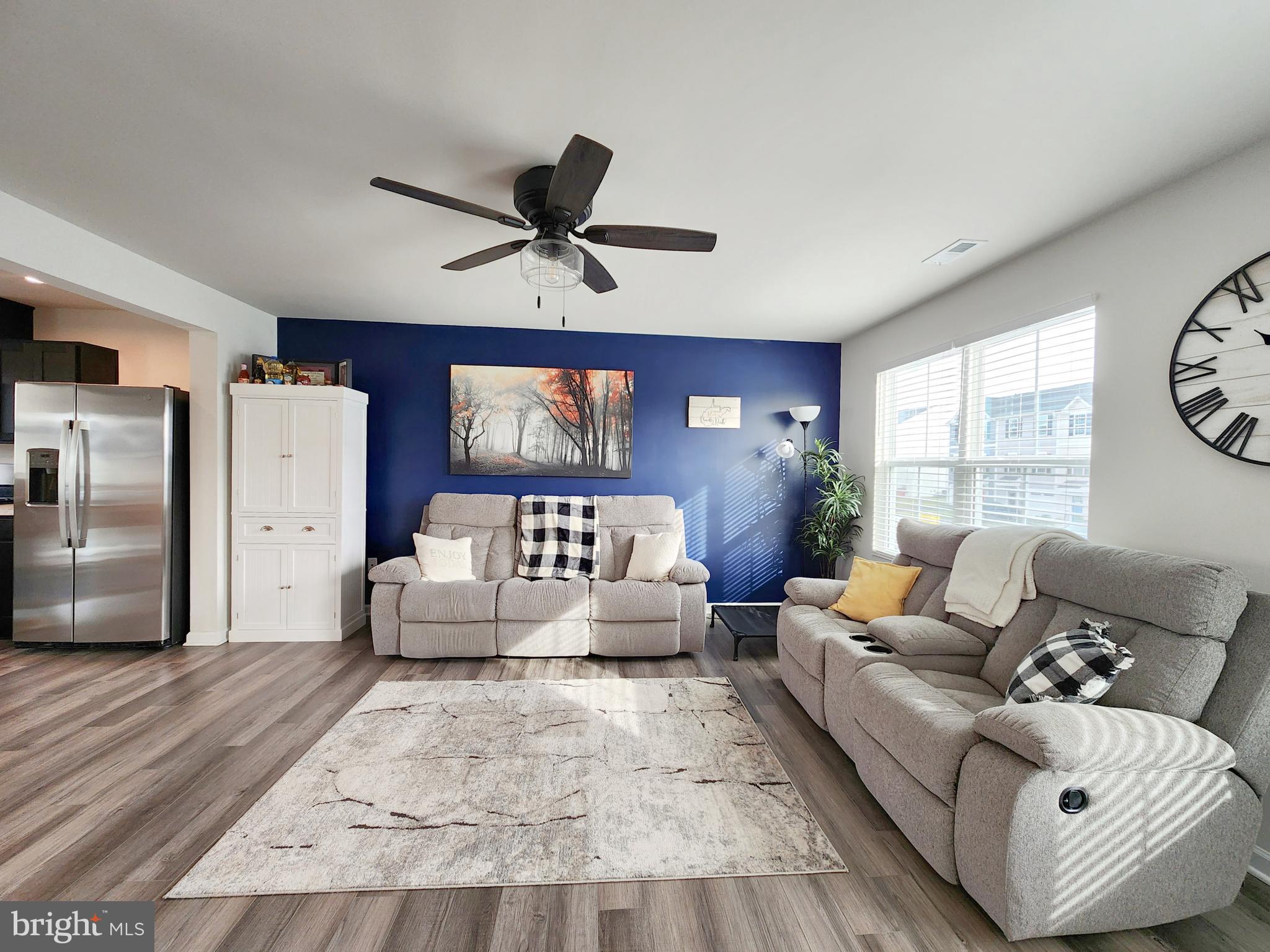 THE LAKES AT MARTINSBURG - Residential Lease
