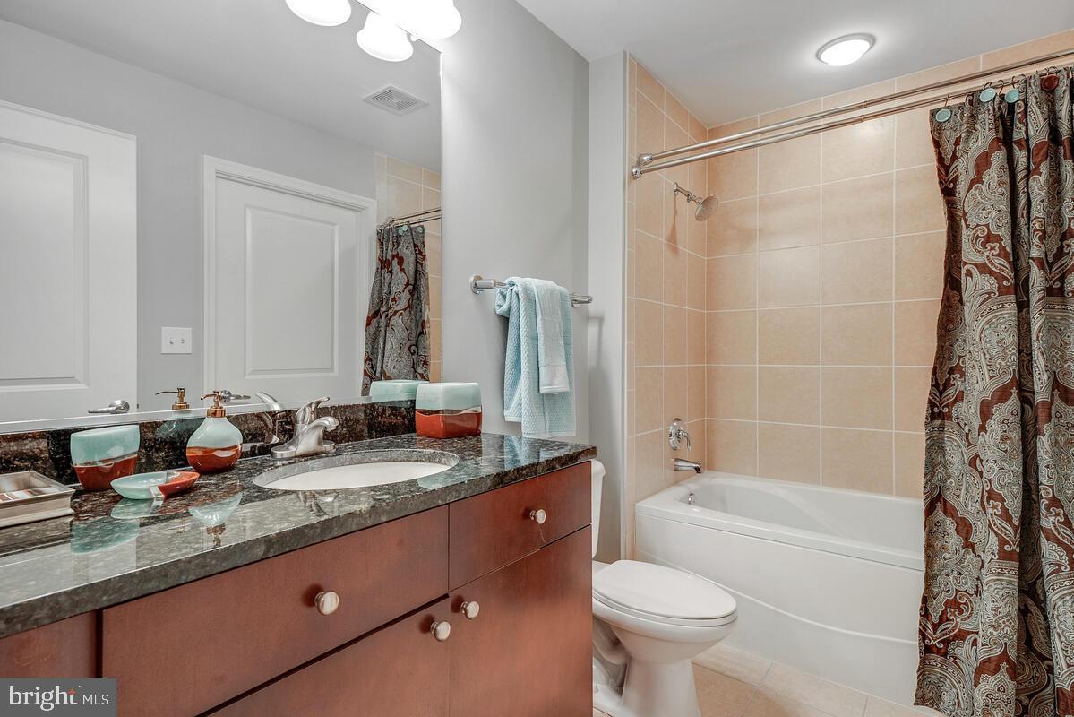 NATIONAL HARBOR - Residential