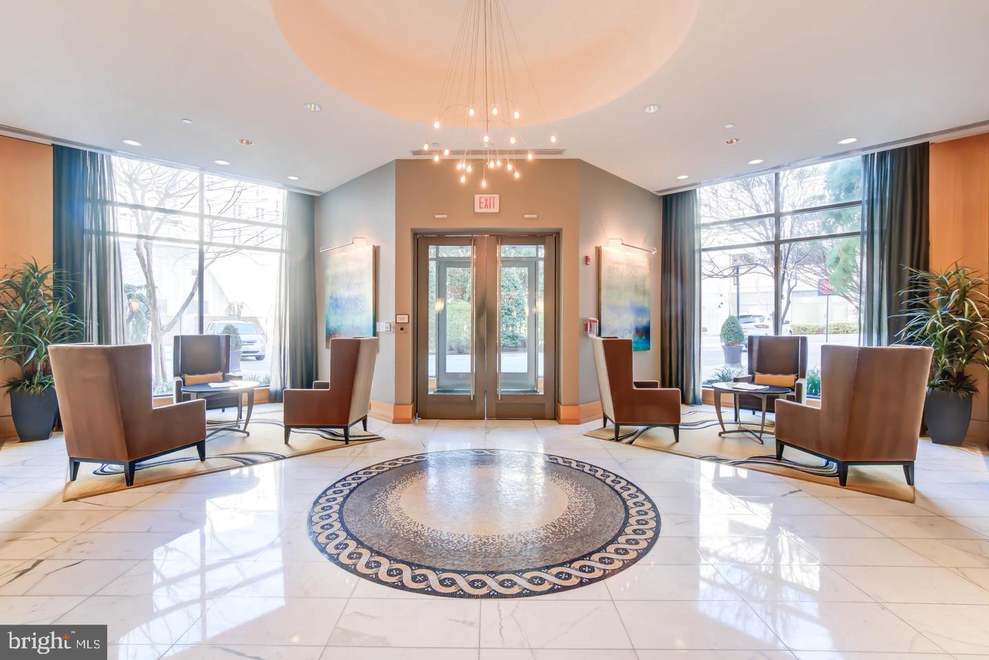 NATIONAL HARBOR - Residential