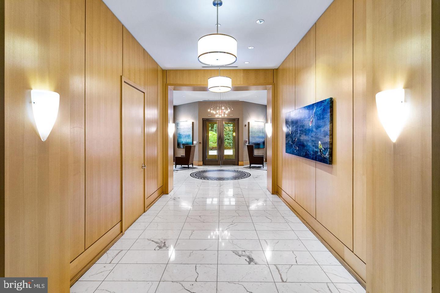 NATIONAL HARBOR - Residential