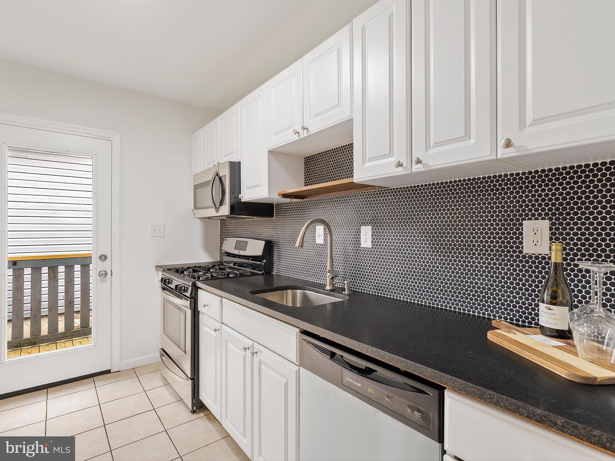 MOYERS PARK - Residential
