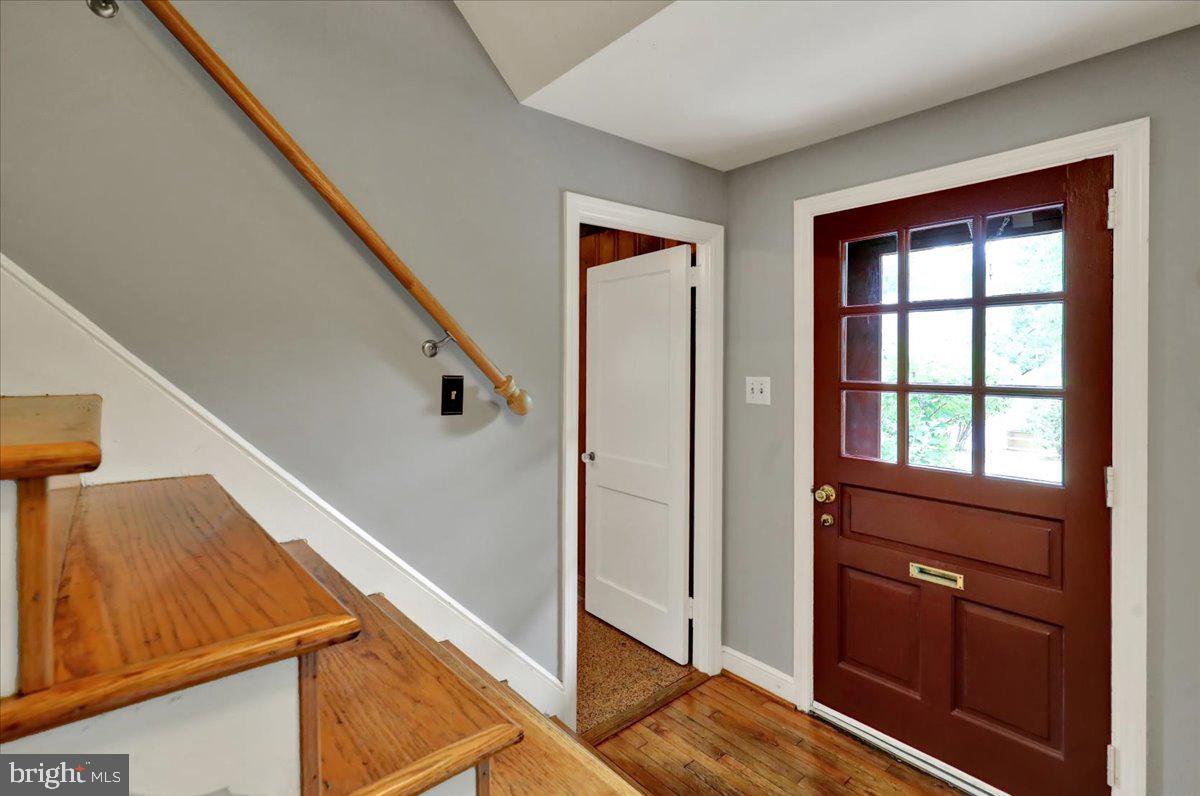 SCHOOL LANE HILLS - Residential