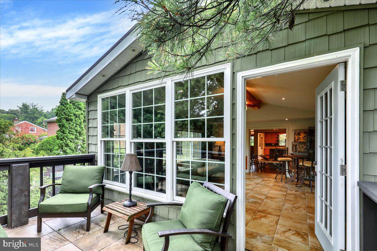 SCHOOL LANE HILLS - Residential