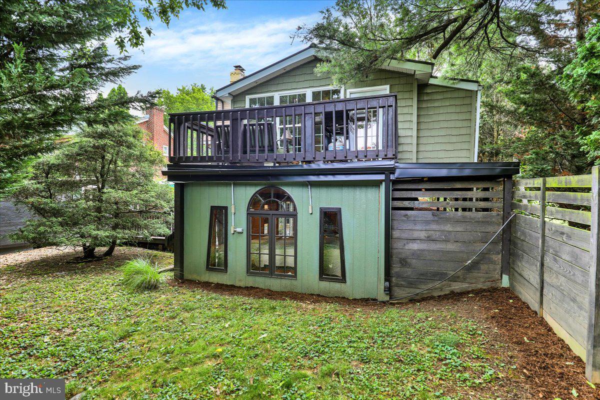 SCHOOL LANE HILLS - Residential