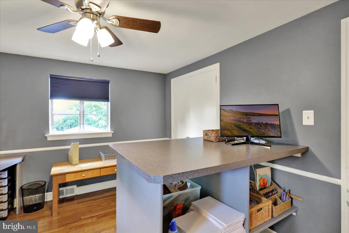 SCHOOL LANE HILLS - Residential