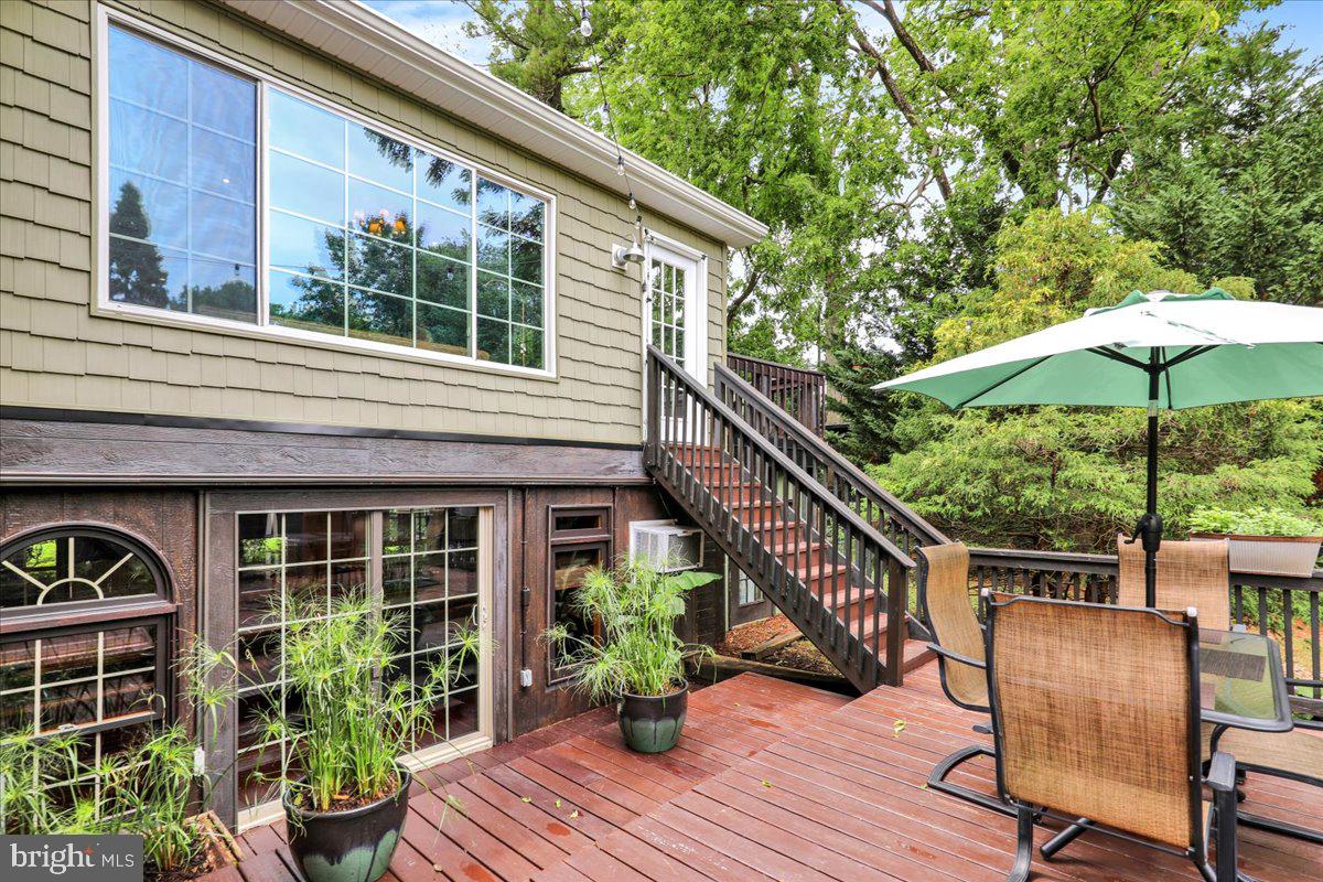 SCHOOL LANE HILLS - Residential
