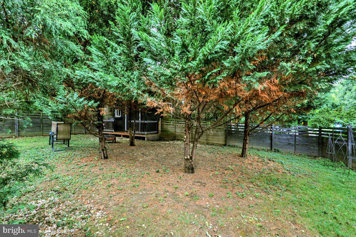 SCHOOL LANE HILLS - Residential