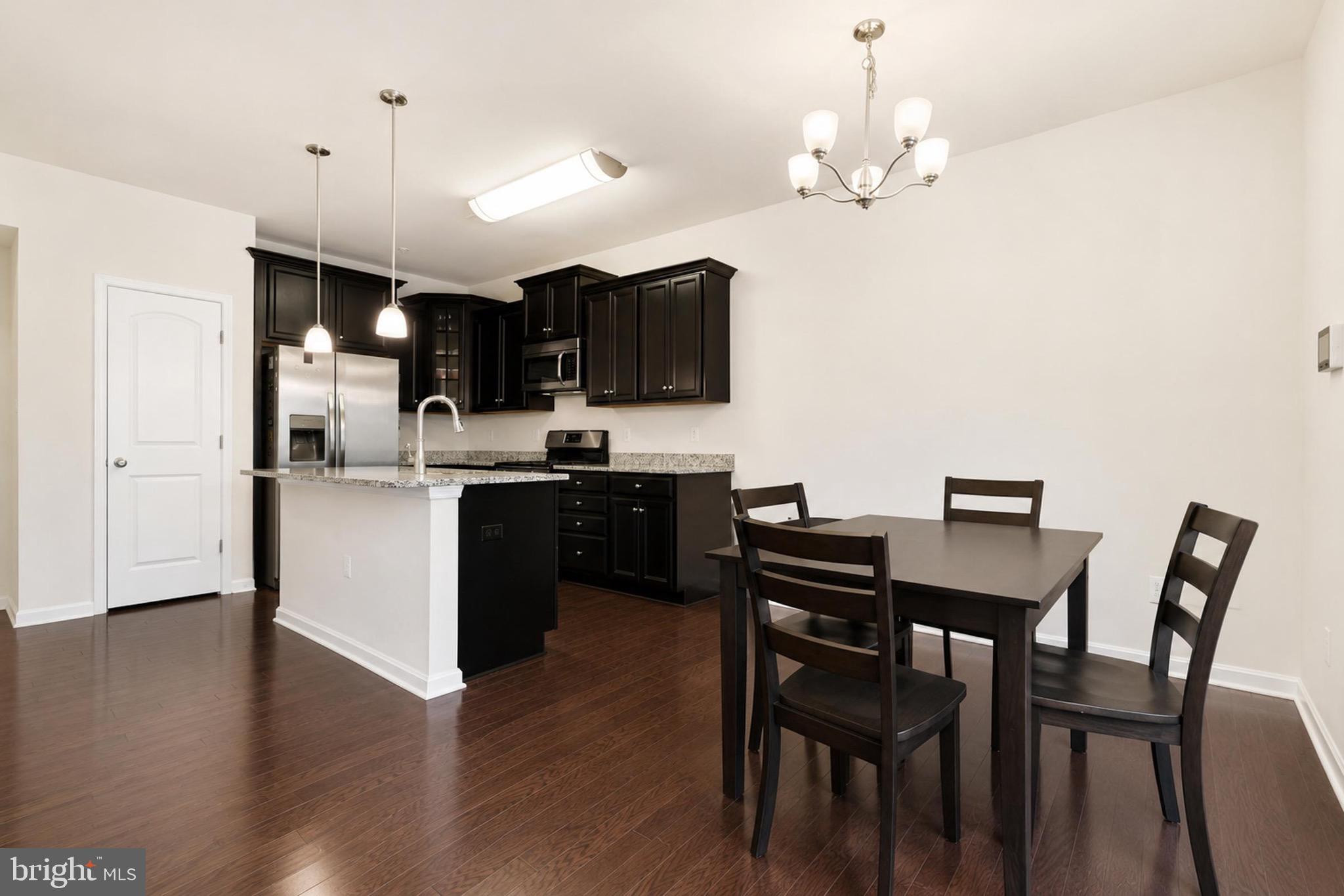 GLENN DALE CROSSING - Residential