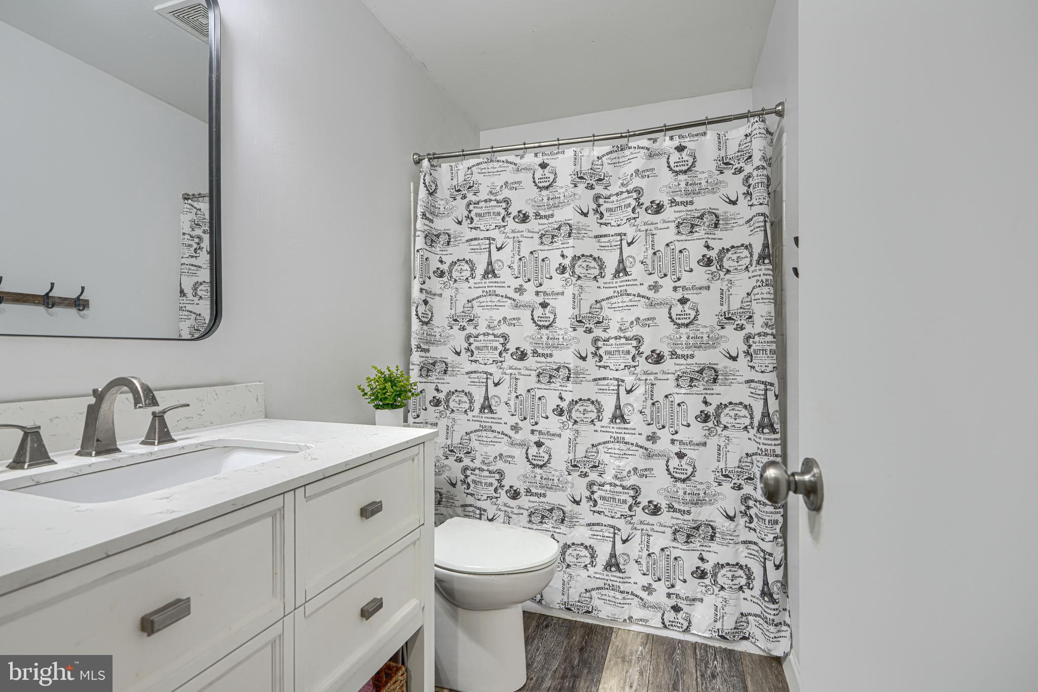 MARBLE HILL - Residential