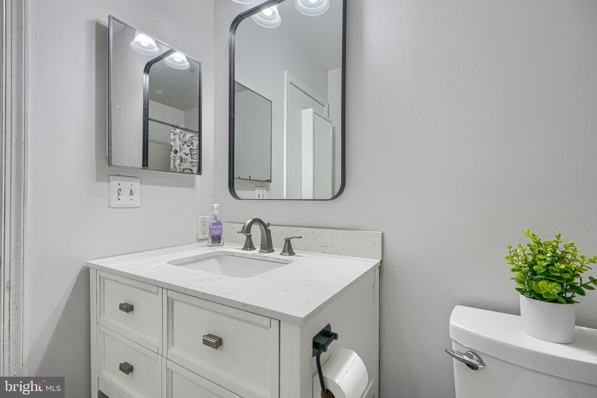 MARBLE HILL - Residential