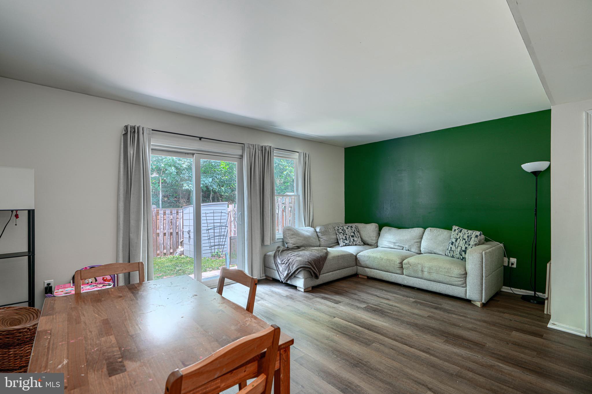MARBLE HILL - Residential